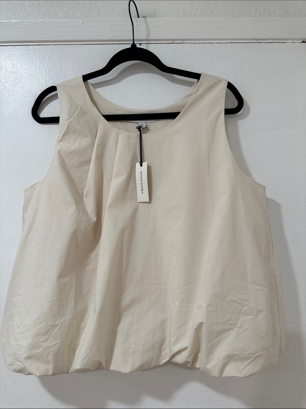 Banana Republic Cream Sleeveless Bubble-Hem Tank